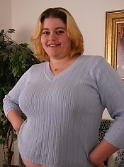 Pretty plumper Drew stripping off in front of a black guy and takes interracial pounding