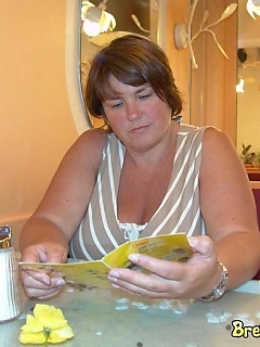 BreastSafari.com - BreastSafari-Erika100